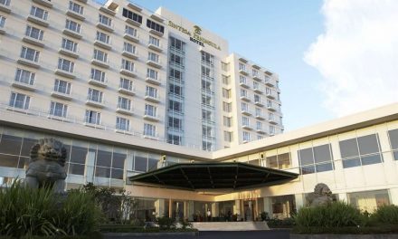Hotel Sintesa Peninsula Manado